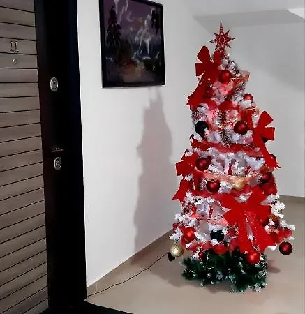 Апартаменти Andy'S Coresi Mountain View *