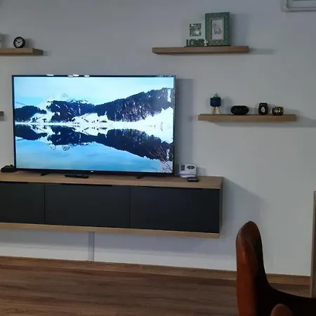 Апартаменти Andy'S Coresi Mountain View Брашов