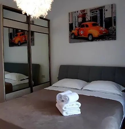Andy'S Coresi Mountain View Апартаменти *